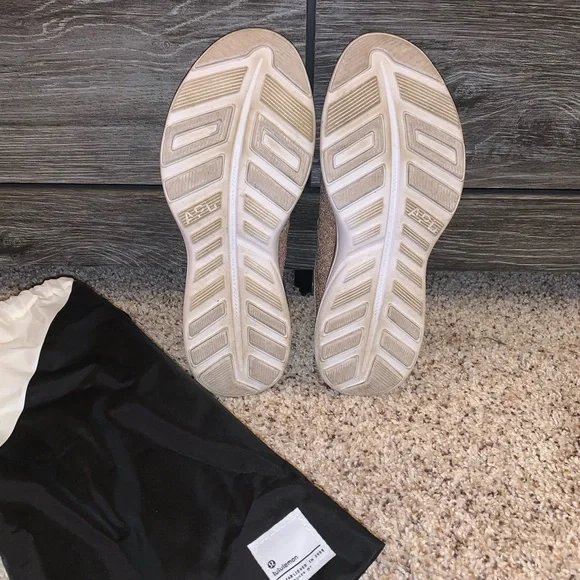 ✨💖APL x LULULEMON Techloom Phantom Rose Gold - Picture 4 of 6